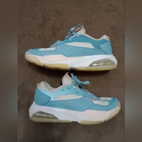 Nike Jordan Air 200e - Picture 7 of 12